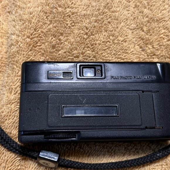 Fujica Pocket 450 Flash 110 Film Camera – Flash & Shutter Working - Picture 3 of 9